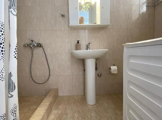Vereniki 1 *